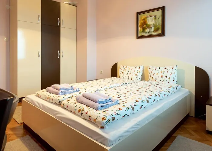 The Viewer - 2br Sófia